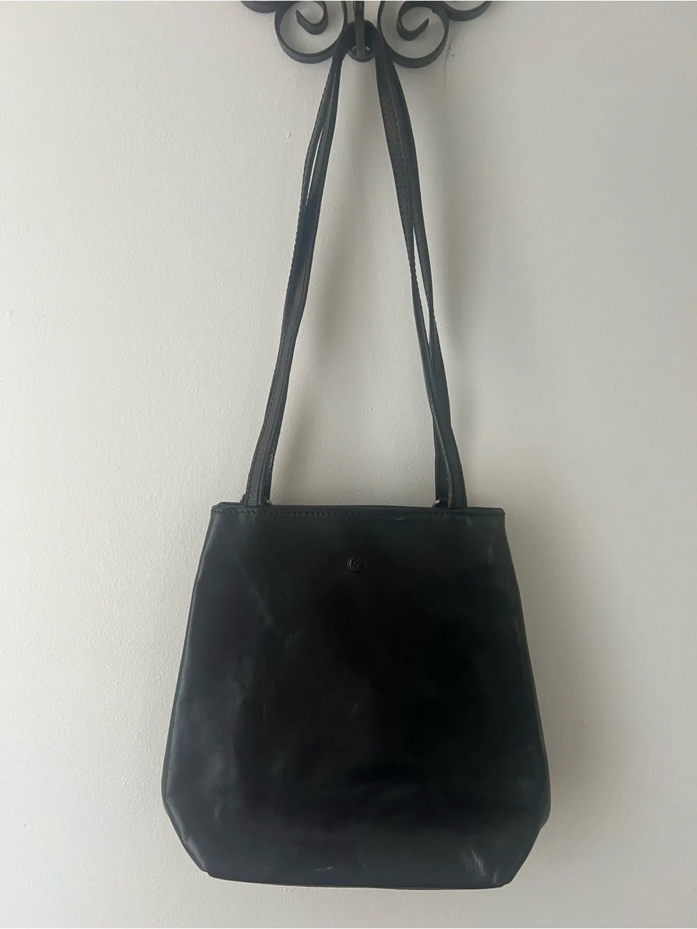 Classic Black Italian Leather Shoulder Bag